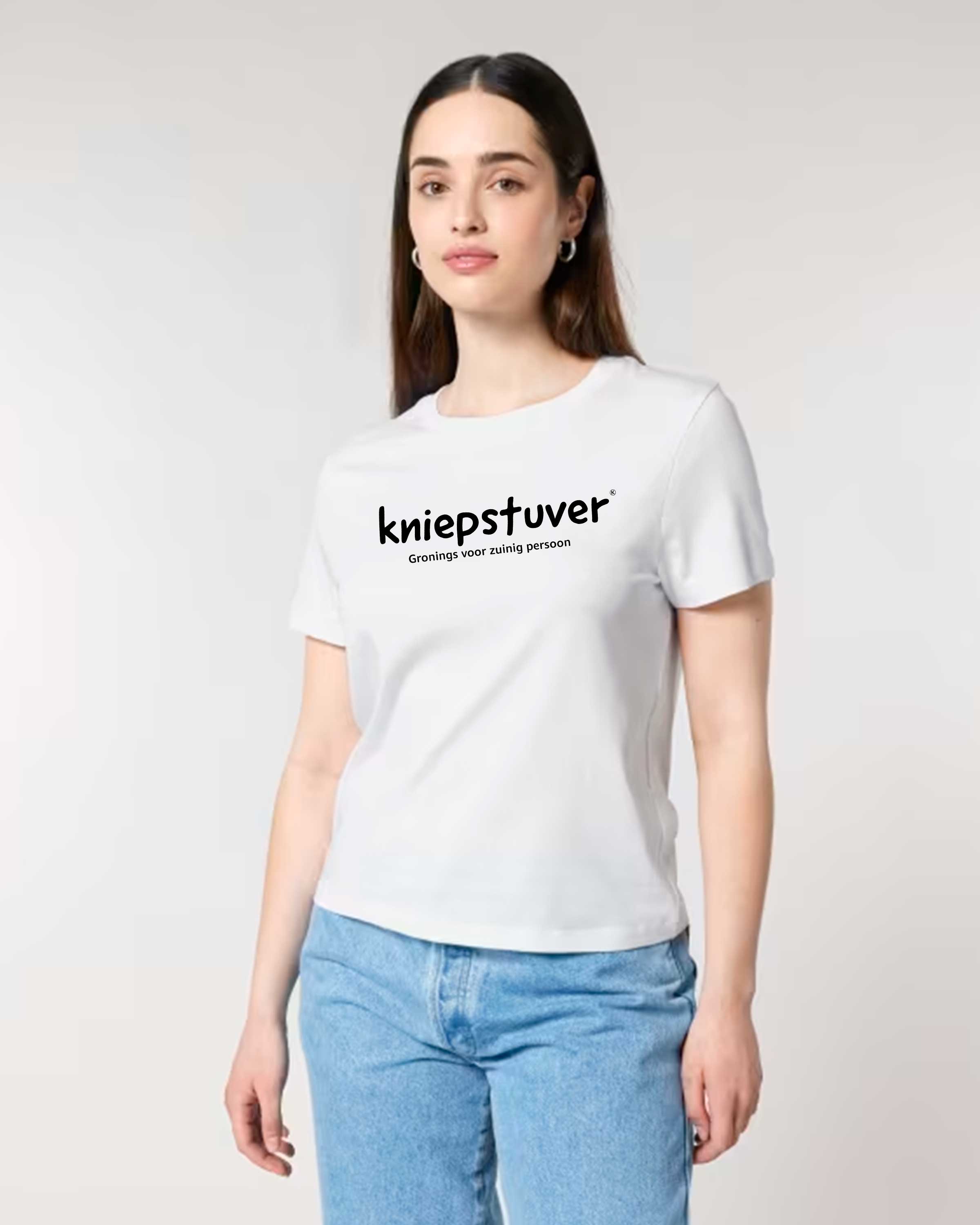 Dames Tshirt Groningse tekst "kniepstuver"
